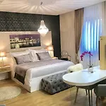 Vip 4*