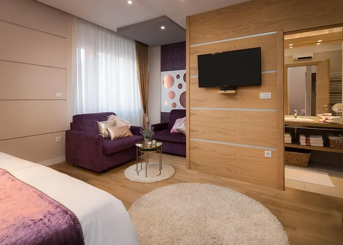 Vip Bed & Breakfast 4*