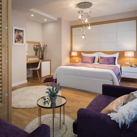 Vip Couette-café 4*