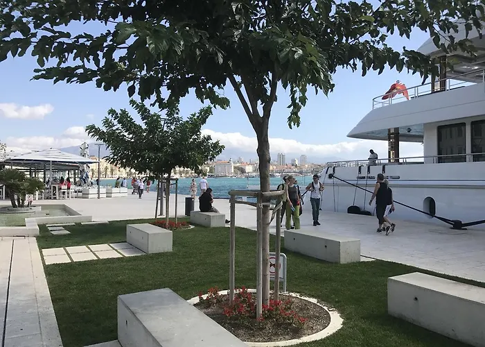 Vip Alojamento de Acomodação e Pequeno-almoço Split
